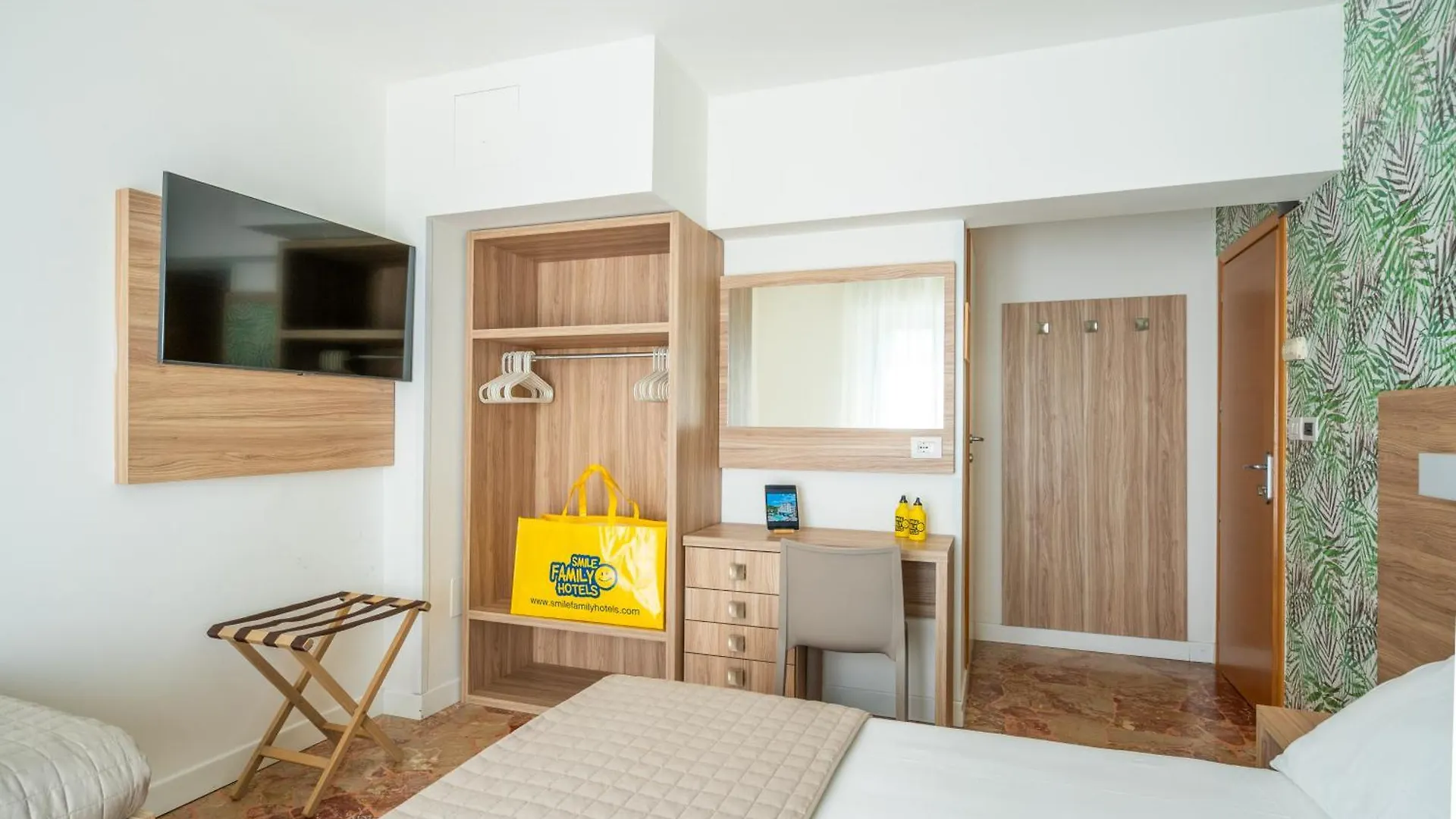 Lotus Hotel All Inclusive & Spiaggia Rimini Italy
