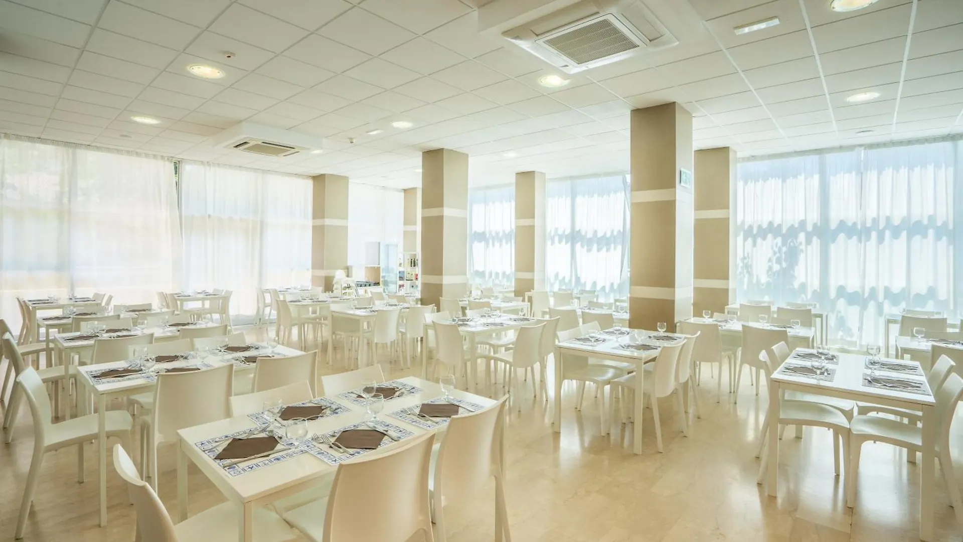 Lotus Hotel All Inclusive & Spiaggia Rimini
